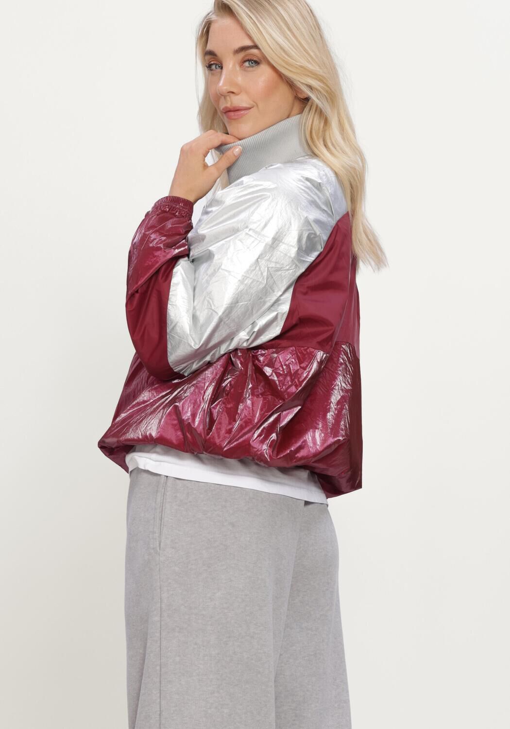 STUDIO AMAYA Jack HOLD JACKET Bordeaux - large