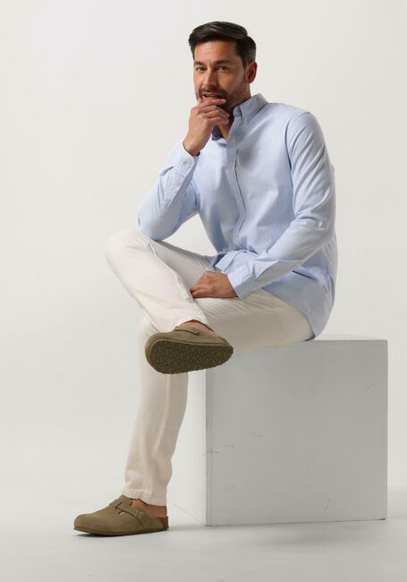 Lichtblauwe SCOTCH & SODA Casual overhemd ESSENTIALS - ORGANIC OXFORD REGULAR FIT SHIRT Lichtblauwe SCOTCH & SODA Casual overhemd ESSENTIALS - ORGANIC OXFORD REGULAR FIT SHIRT - large
