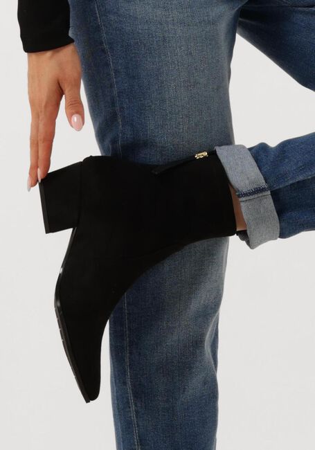 Zwarte UNISA Enkellaarsjes JAKE Zwarte UNISA Enkellaarsjes JAKE - large