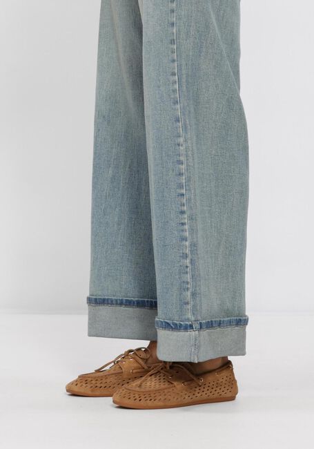 TORAL KARMEL Chaussures &agrave; lacets en camel - large