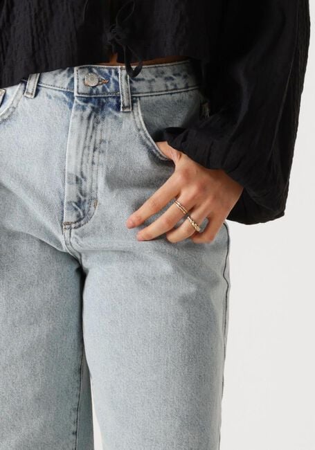 Blauwe EDITED Jeans ADDISON DENIM SHORTS - large