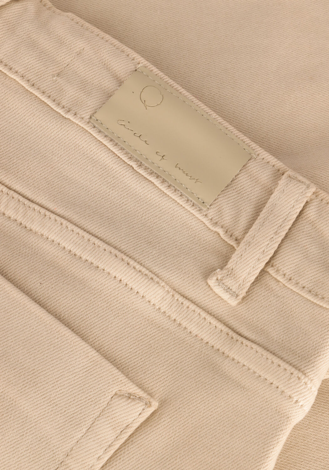 CIRCLE OF TRUST Mom jeans LENNY CHINO en beige - large