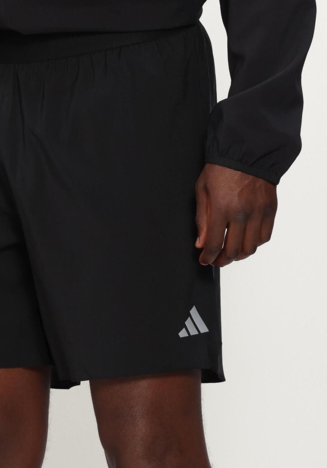 Zwarte ADIDAS Sportshorts RUN ESS SHOR M - large