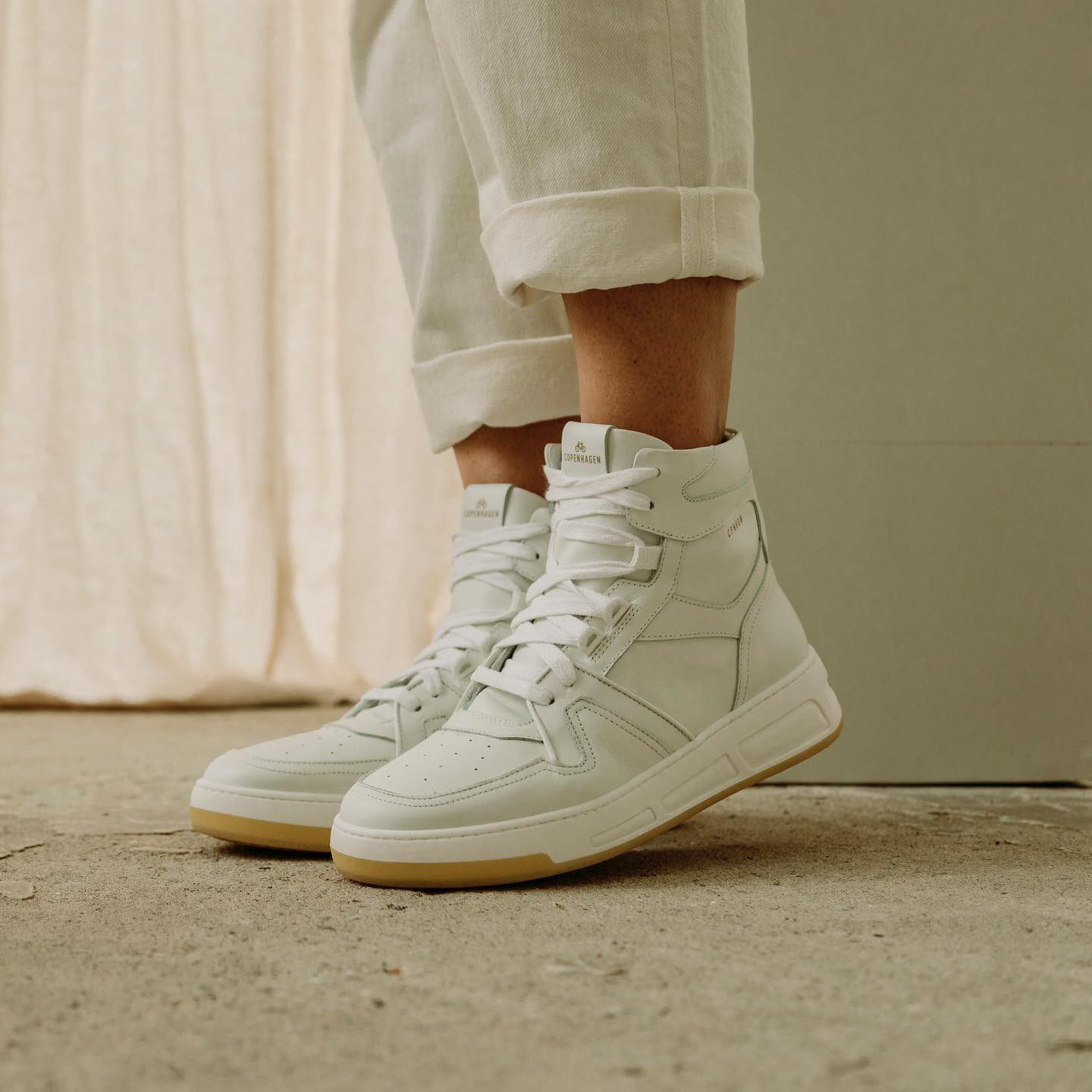 Witte GUESS Sneakers JARYD | Omoda
