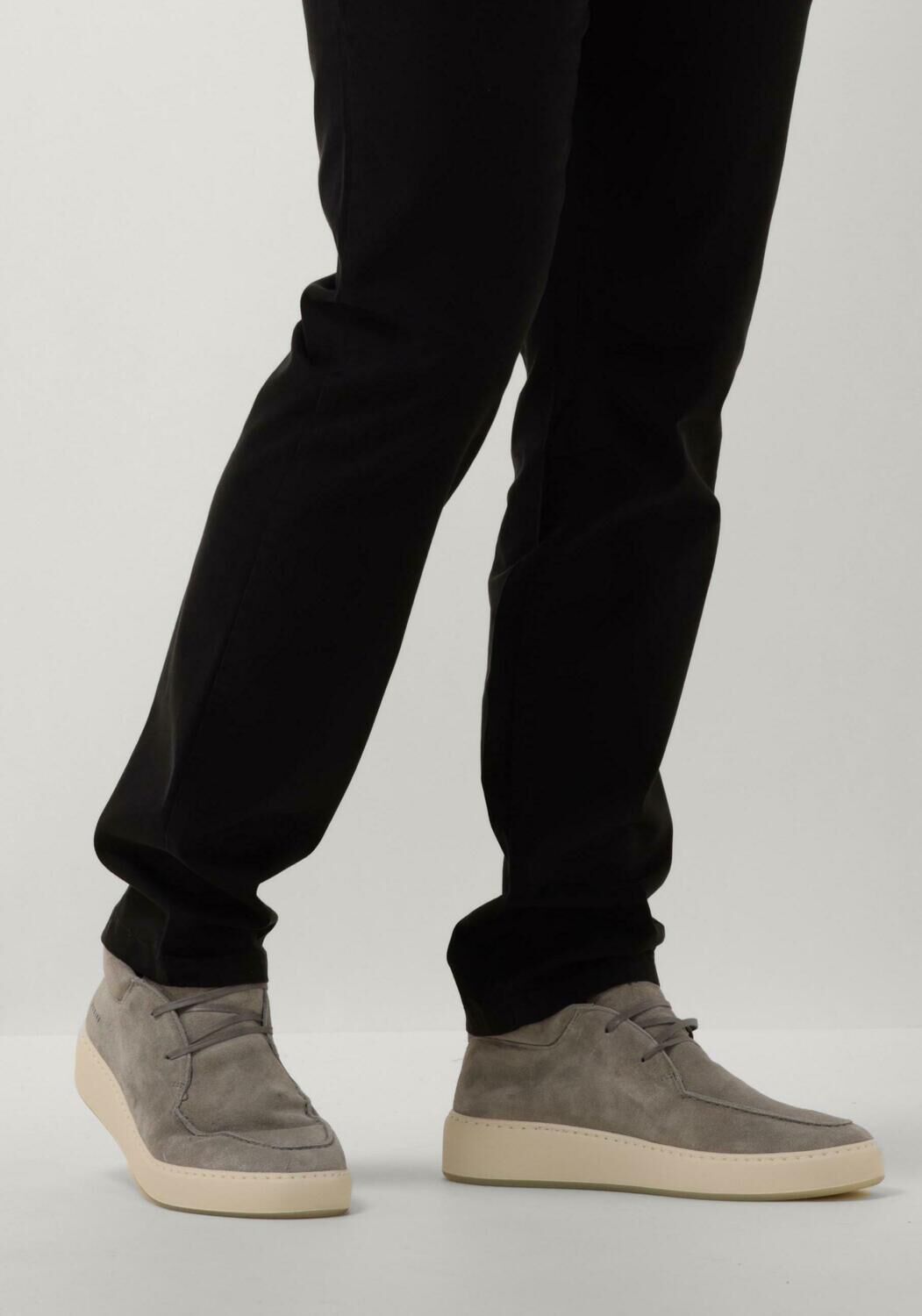 NUBIKK Baskets basses JIRO GIO en gris - large