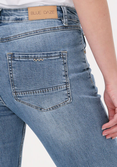 SUMMUM Bootcut jeans BOOTCUT CROPPED JEANS TWILL ST en bleu - large