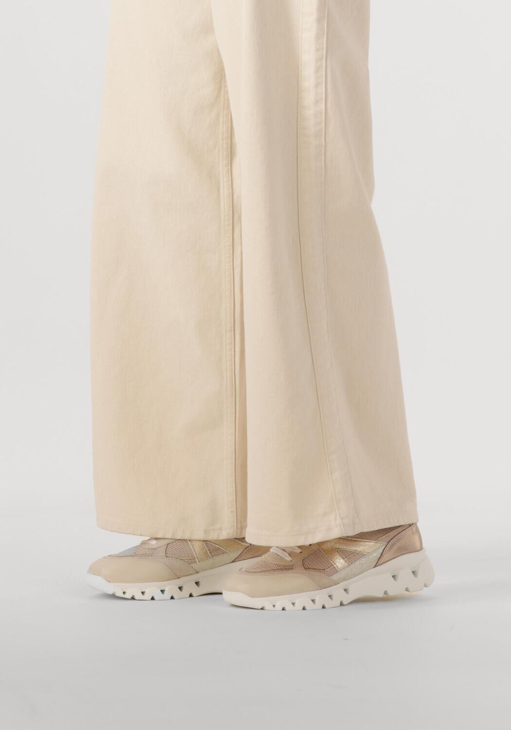 Beige FRED DE LA BRETONIERE Sneakers NONA EEF - large