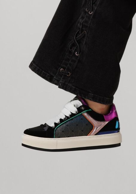 KURT GEIGER LONDON Baskets basses SOUTHBANK en noir - large