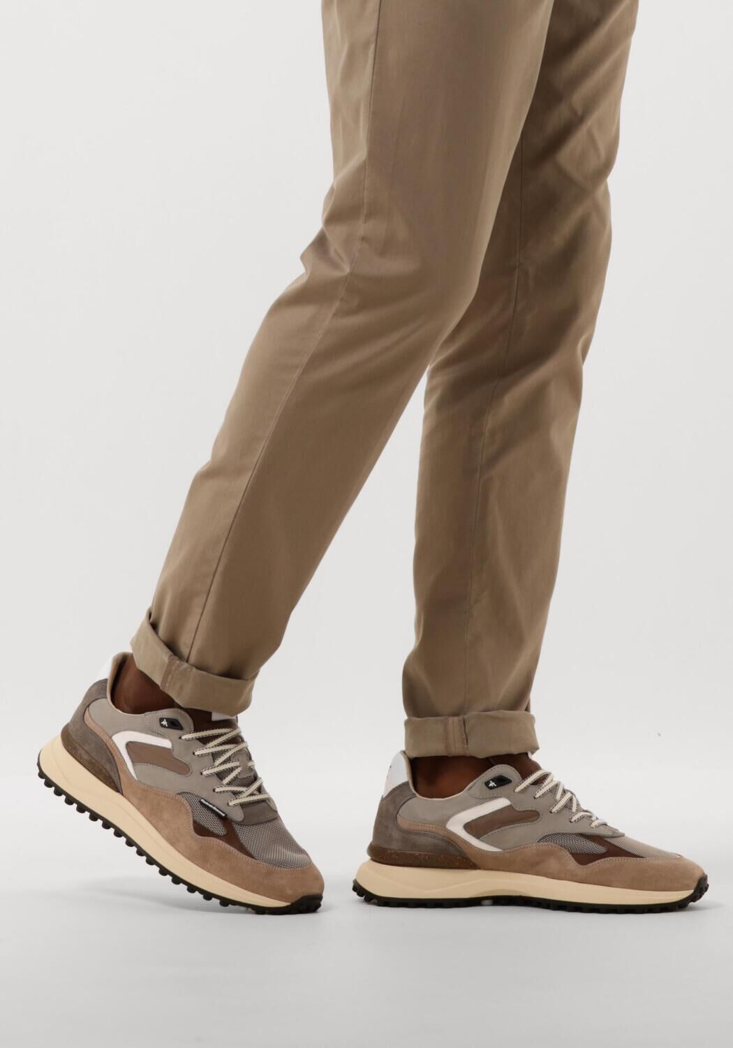 FLORIS VAN BOMMEL Baskets basses SFM-10159 NOPPI en taupe - large