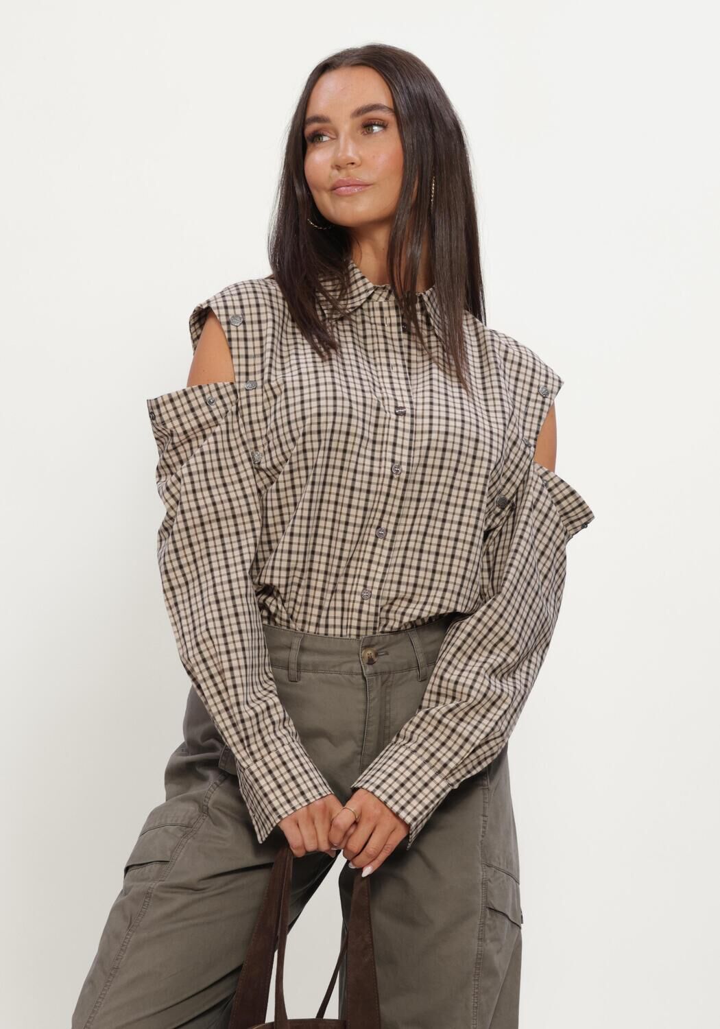 HAUTE L'AMITI&Eacute; RUBY CHECK BUTTON SLEEVE SHIRT Blouses en beige - large