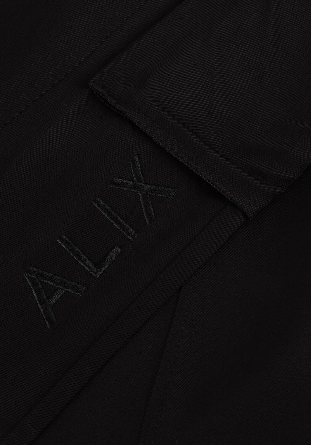 ALIX THE LABEL Pantalon cargo LADIES WOVEN TWILL CARGO SHORTS en noir - large