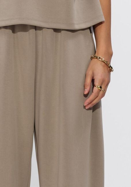 ELEH SS260185 Pantalons en taupe - large
