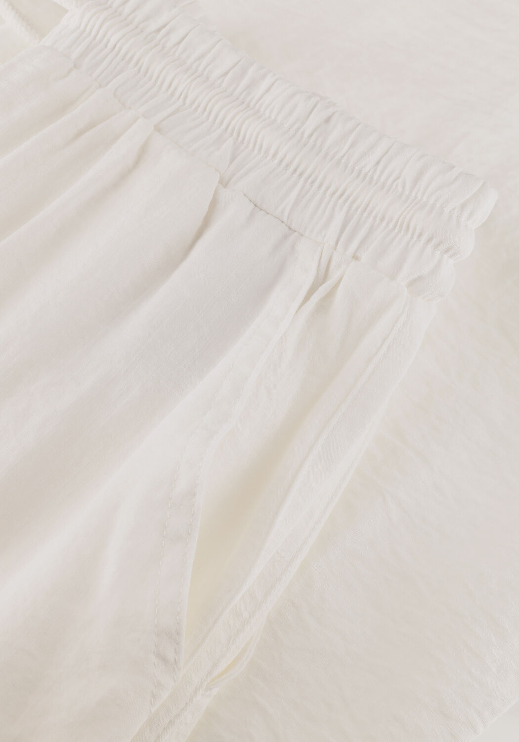 AI&KO Pantalon large CARLY FLUID VIS 523 G en blanc - large