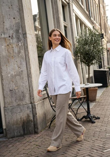 Witte SELECTED WOMEN  SLFESTER LS OVERSIZE SHIRT - large