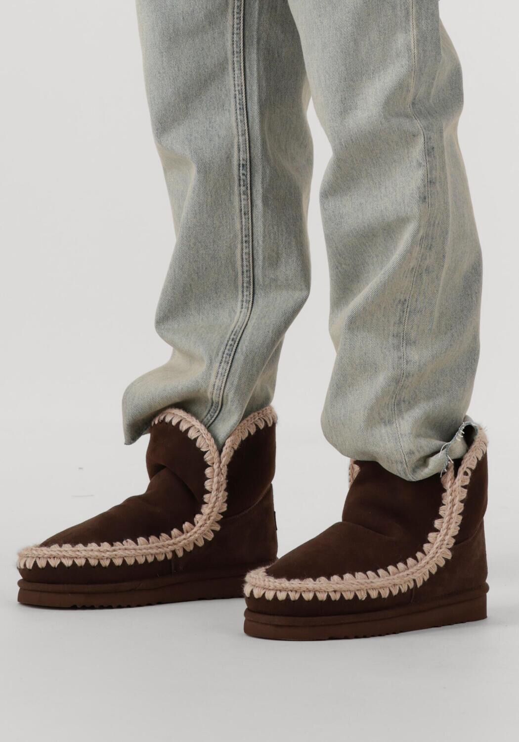 Bruine MOU  ESKIMO 18 - large