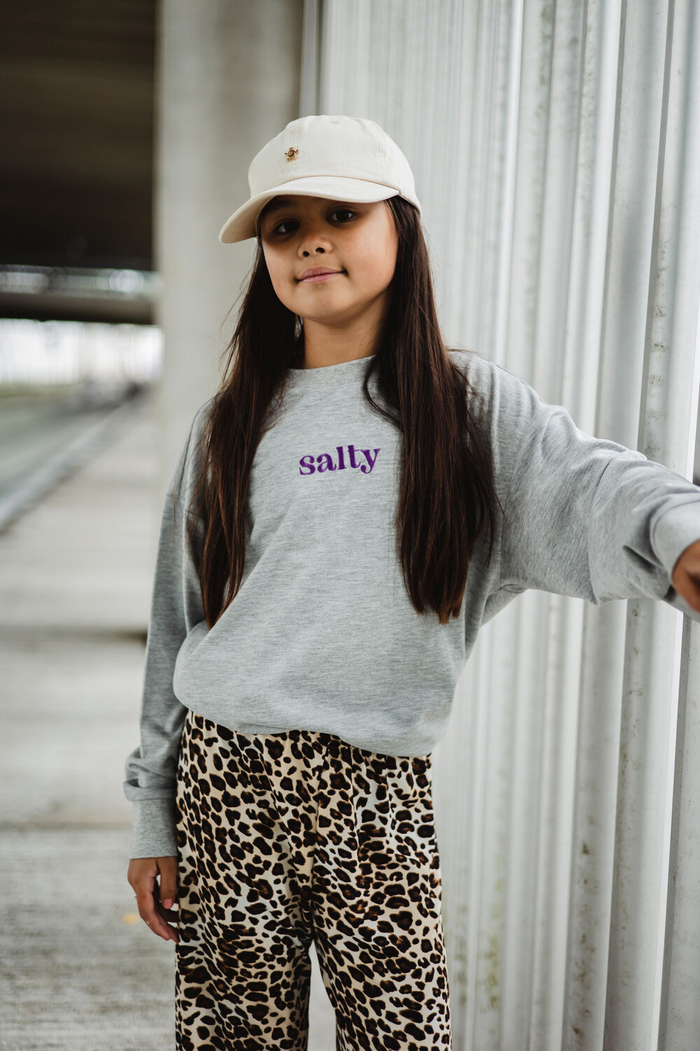 Salty Stitch Haut SALTY SKATER TEE SMILEY Gris clair - large