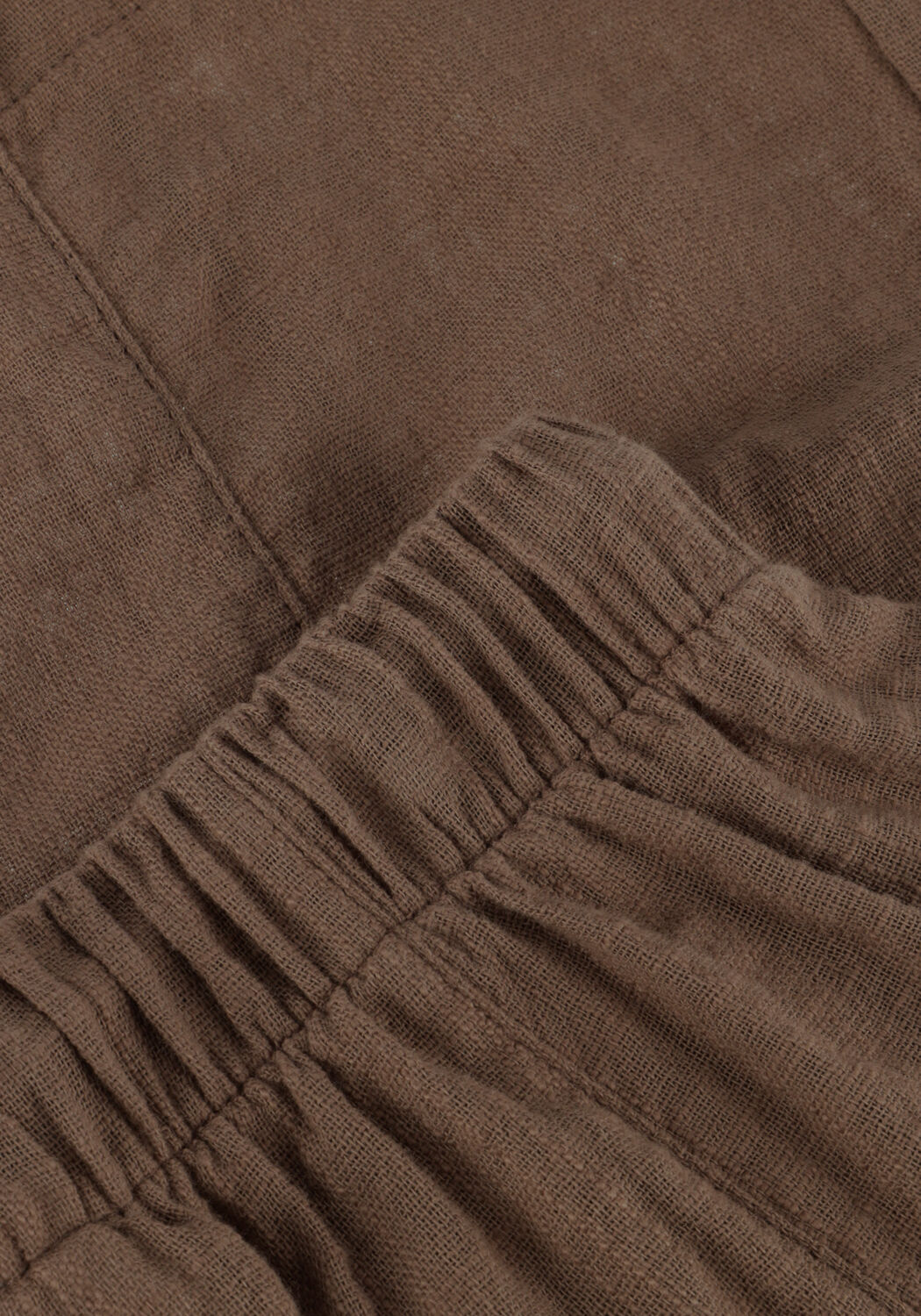 Bruine PLAY UP Korte broek WOVEN SHORTS - large