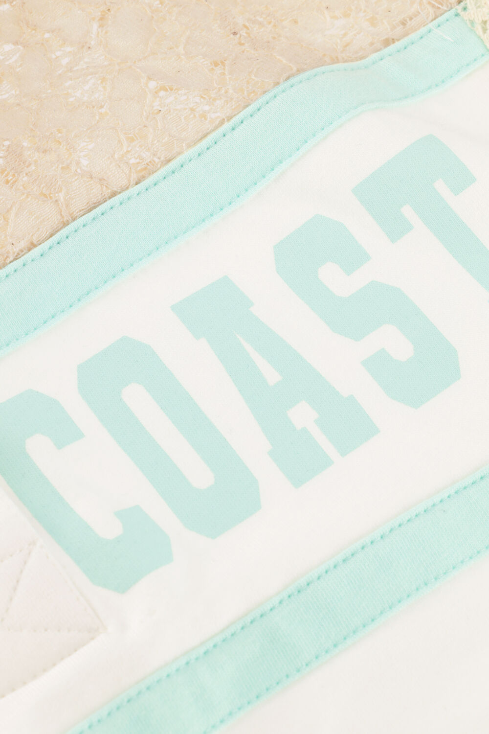 Gebroken wit RETOUR T-shirt WENDY - large