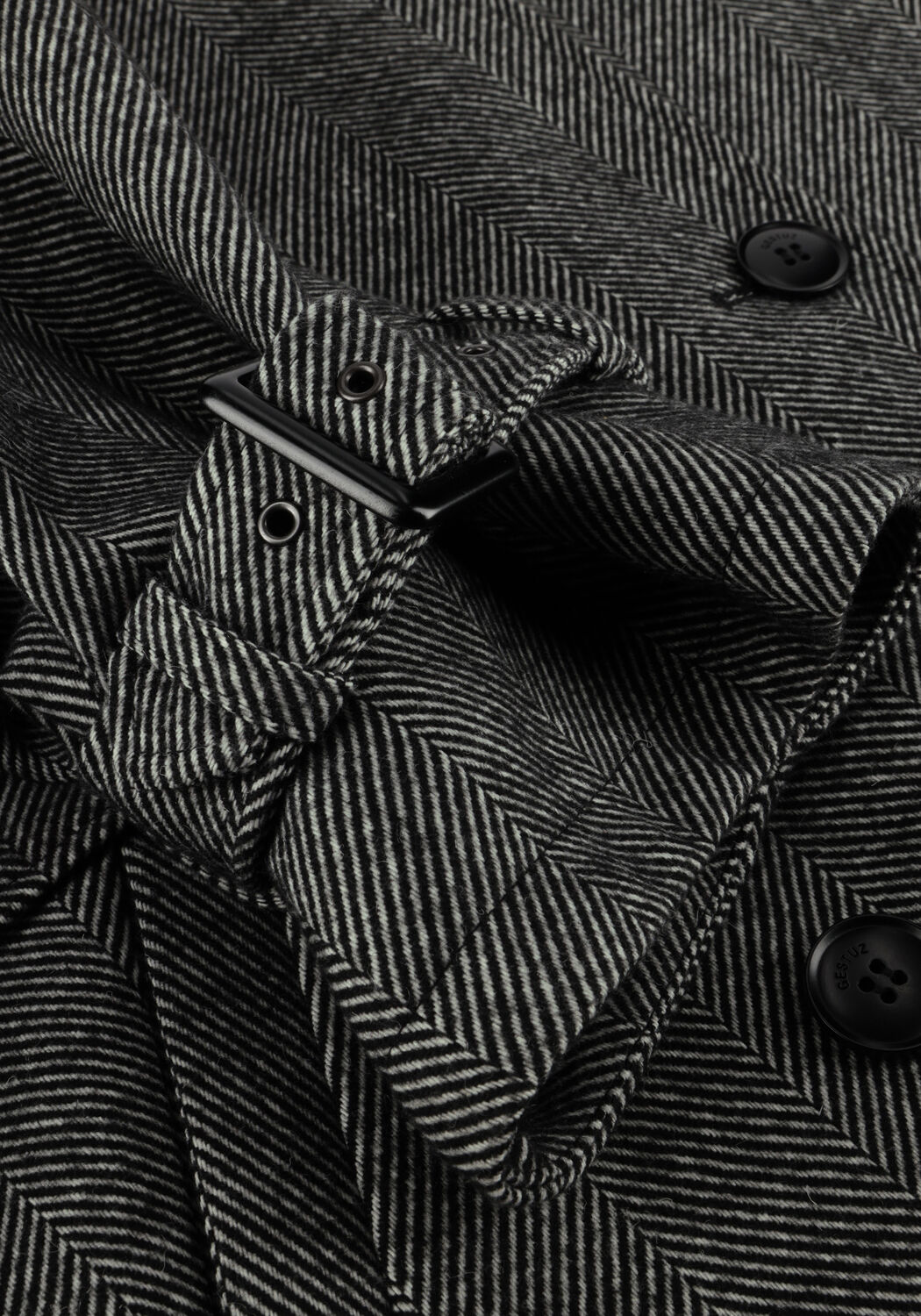 GESTUZ Manteau GZAVIC SHORT JACKET en gris - large