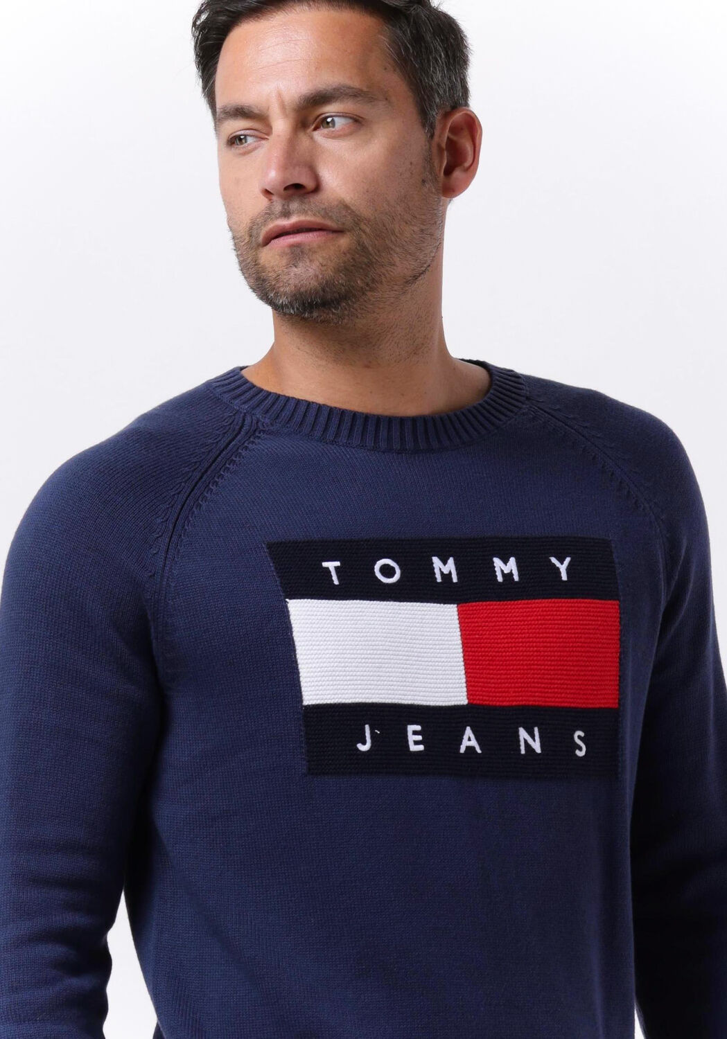 Donkerblauwe TOMMY JEANS Trui TJM REGULAR FLAG SWEATER Omoda