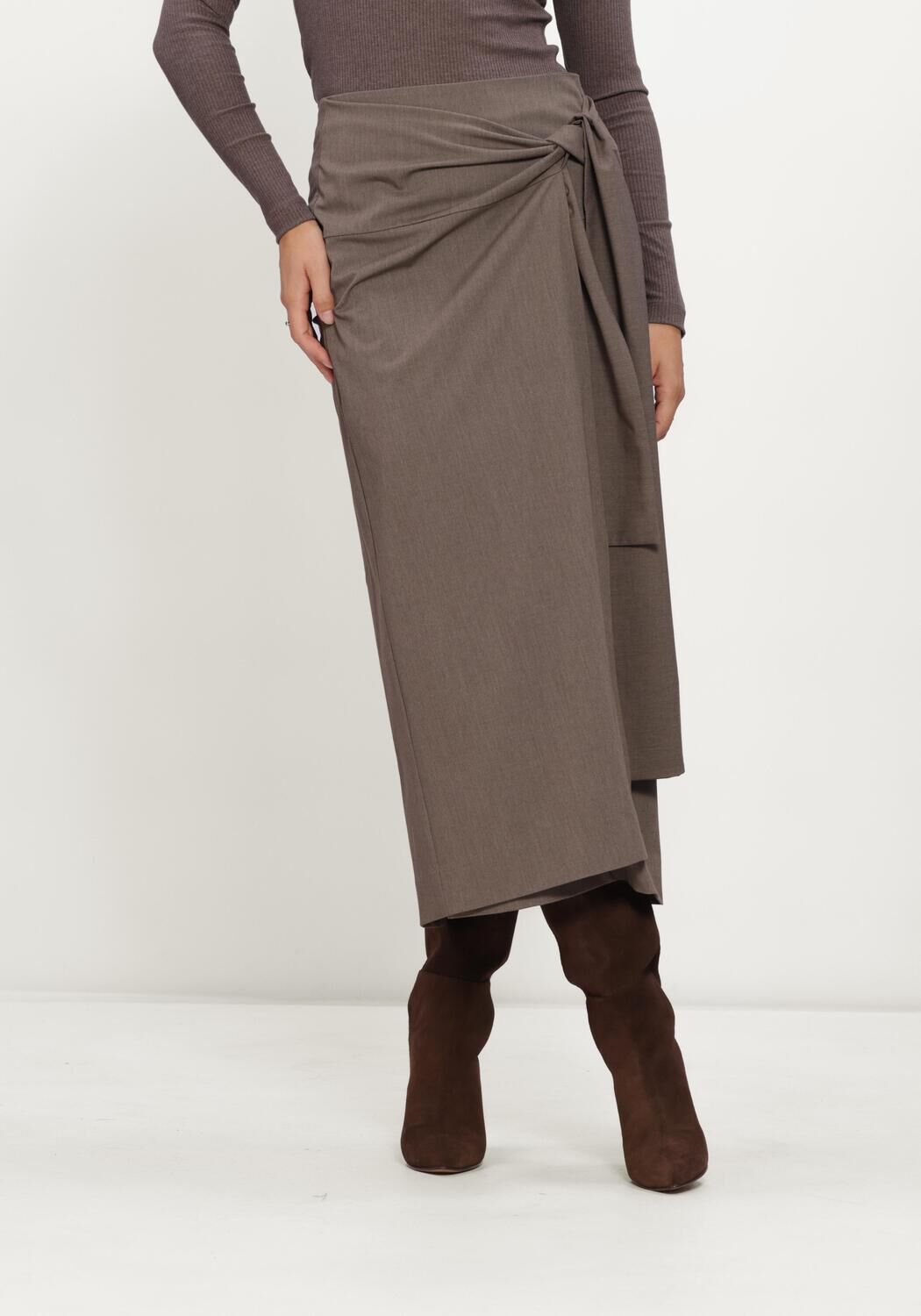 INWEAR Jupe midi CLEOHIW SKIRT en marron - large