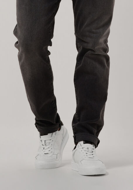 MAZZELTOV Baskets basses GREGORY 16 en blanc - large