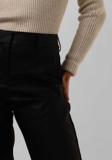 Zwarte MINUS Pantalon TASJA MID WAIST PU PANT - large