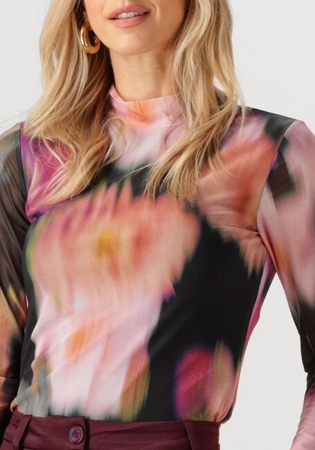 Zwarte Y.A.S. Top YASMINDY HIGH NECK LS MESH TOP - large