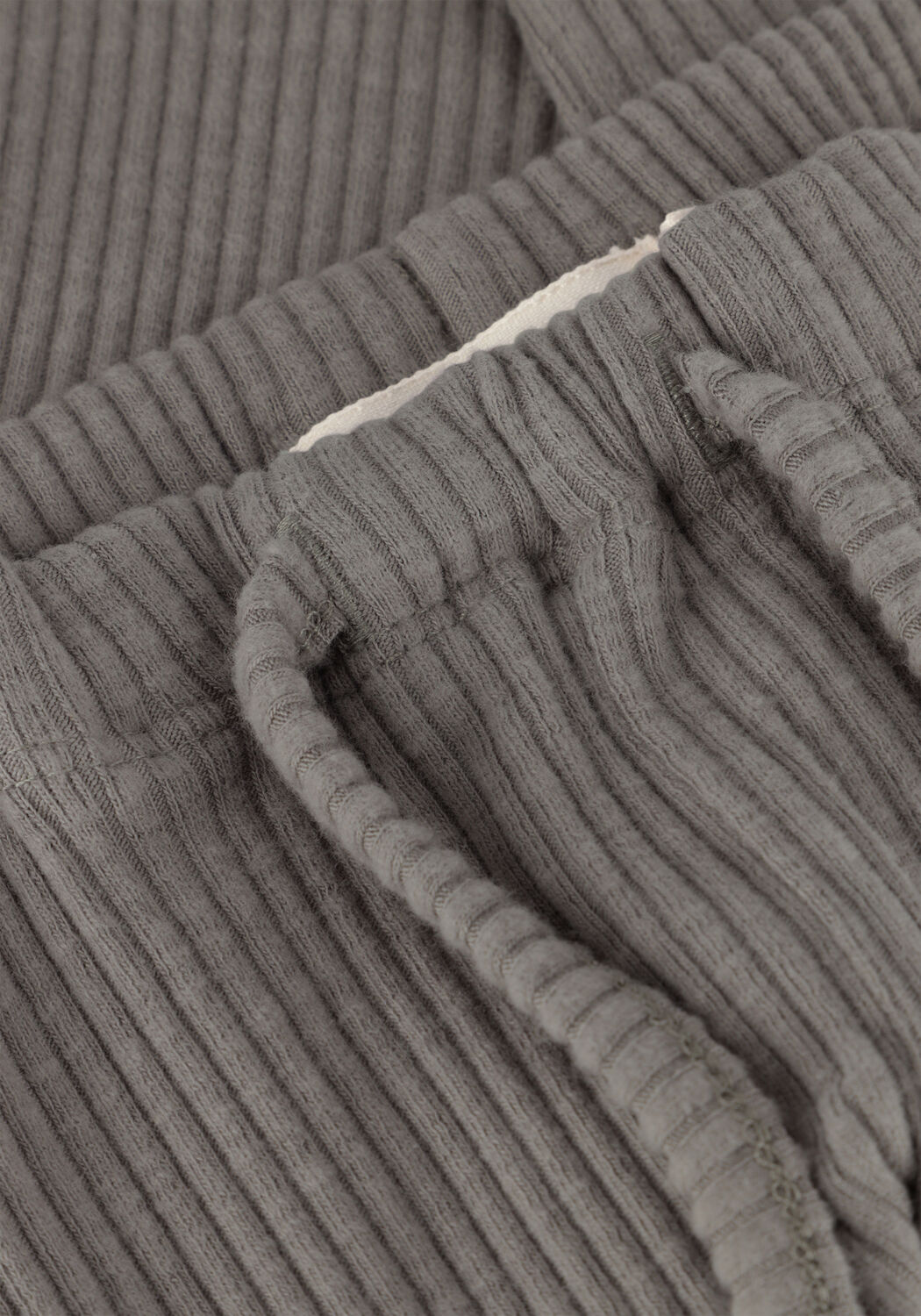 Grijze LIL' ATELIER Broeken/jumpsuits NBMRAJO MAT LOOSE PANT LIL - large