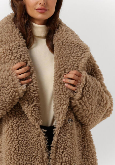 BEAUMONT Manteau Teddy REVERSIBLE CURLY LAMMY COAT en taupe - large