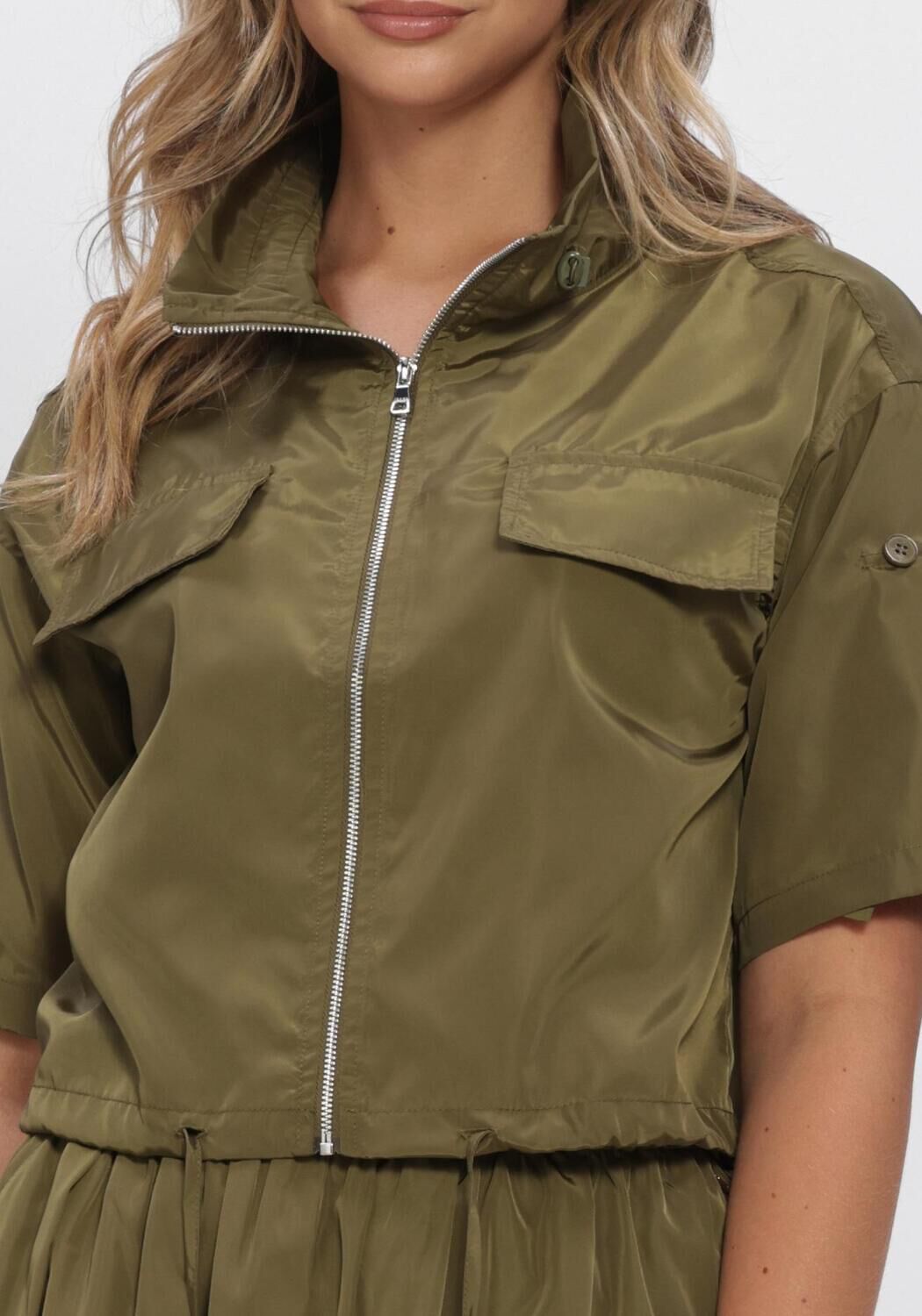 IBANA TAMILI Hauts & T-shirts en vert - large