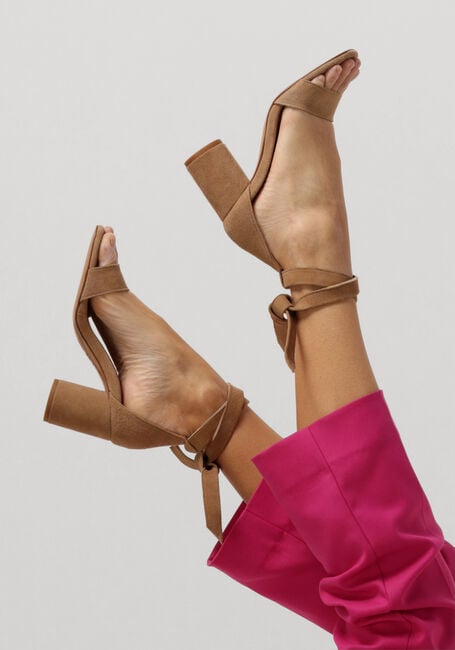 Camel FABIENNE CHAPOT Sandalen SELENA Camel FABIENNE CHAPOT Sandalen SELENA - large