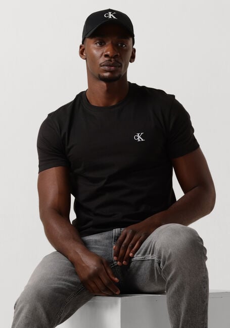 Zwarte CALVIN KLEIN T-shirt CK ESSENTIAL SLIM TE - large