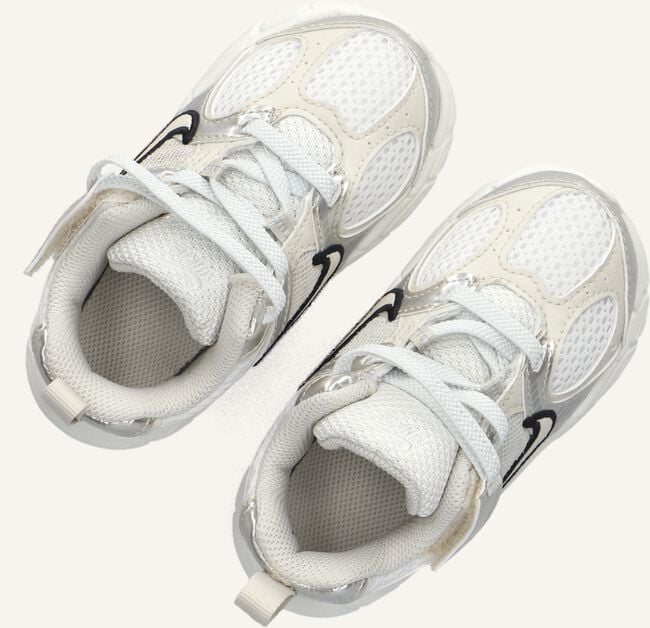 Witte NIKE Sneakers V5 RNR (TD) Witte NIKE Sneakers V5 RNR (TD) - large