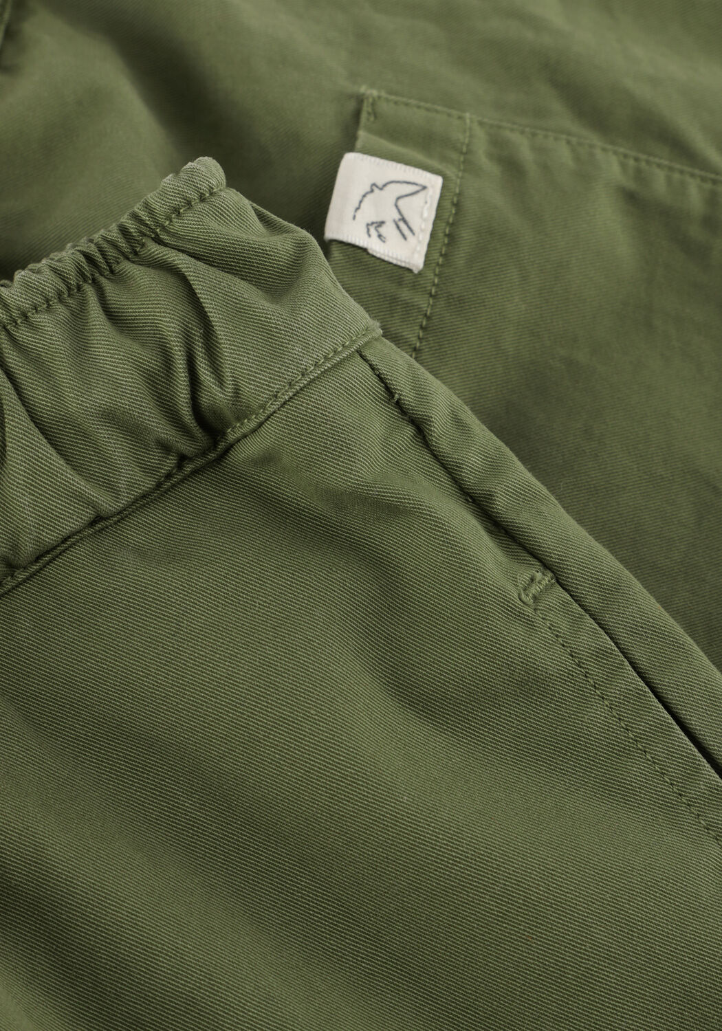 Khaki JENEST Korte broek HUG SHORTS - large