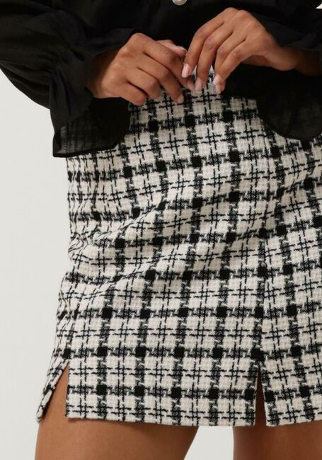Y.A.S. Mini-jupe YASSIF HW SHORT SKIRT en noir - large