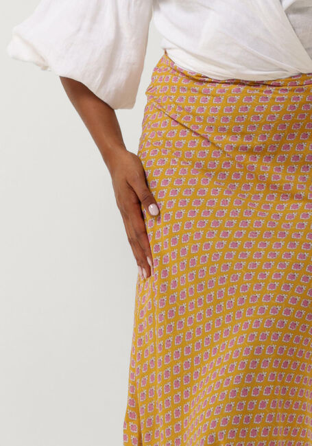 SISSEL EDELBO Jupe midi MADELLIN SKIRT en jaune - large