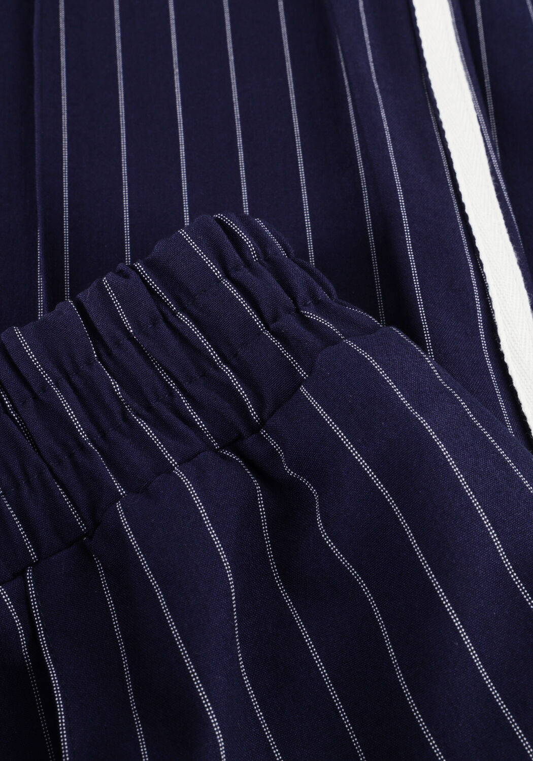 REFINED DEPARTMENT Pantalon large ELENA en bleu - large