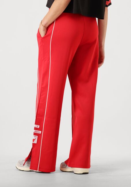 ALIX THE LABEL Pantalon de jogging LADIES KNITTED TRAINING PANTS en rouge - large