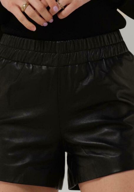 Zwarte EST'SEVEN Broeken/jumpsuits EST'LEATHER SHORT COURT - large