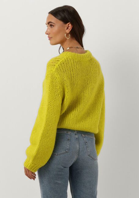 SELECTED FEMME Pull SUANNE LS KNIT O-NECK B en jaune - large