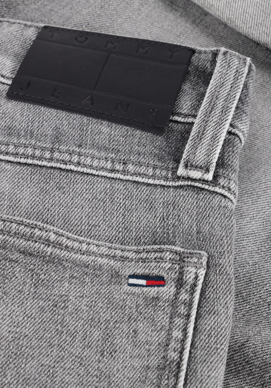 TOMMY JEANS Pantalon courts RONNIE SHORT en gris - large