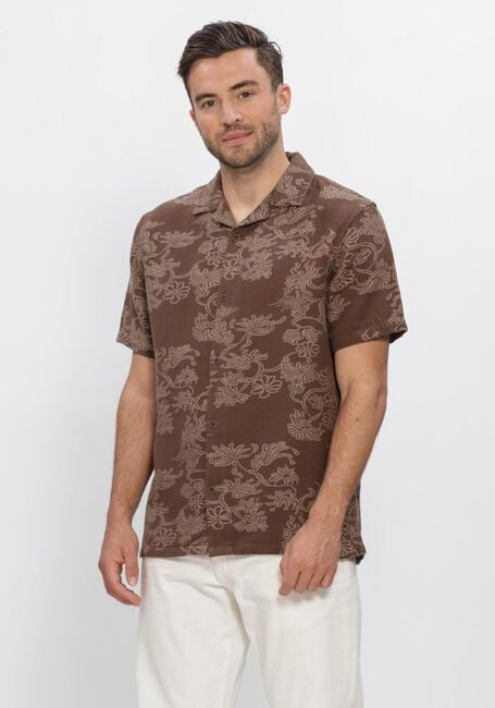 ANERKJENDT Chemise d&eacute;contract&eacute; AKLEANDER JACC SS SHIRT en marron - large