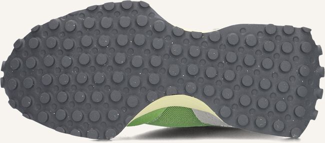 Groene NEW BALANCE Sneakers U327 D Groene NEW BALANCE Sneakers U327 D - large