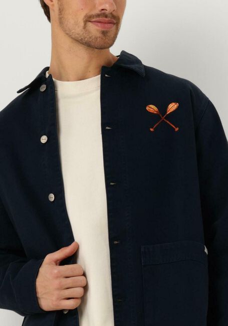 FORÉT Surchemise NOWHERE OVERSHIRT en bleu - large