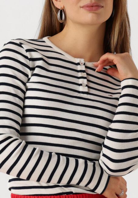 TOMMY JEANS TJW SLIM BUTTON RIB C-NECK LS EXT Hauts & T-shirts en bleu - large