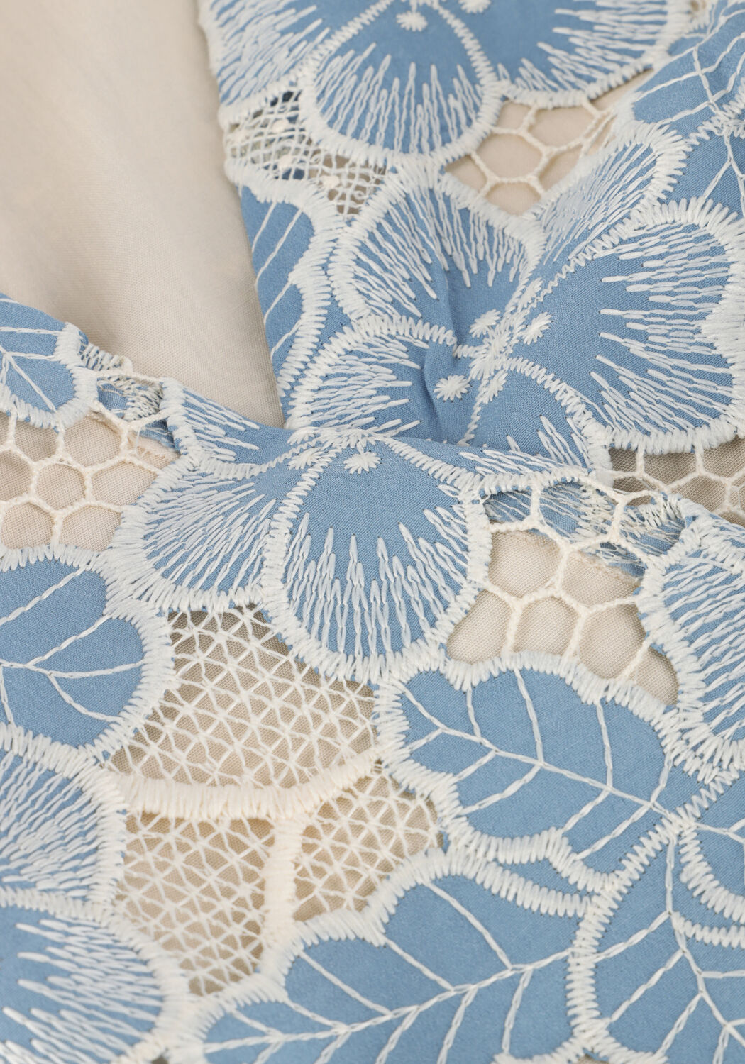 AAIKO Mini robe BAILEY LACE PES 620 Bleu clair - large