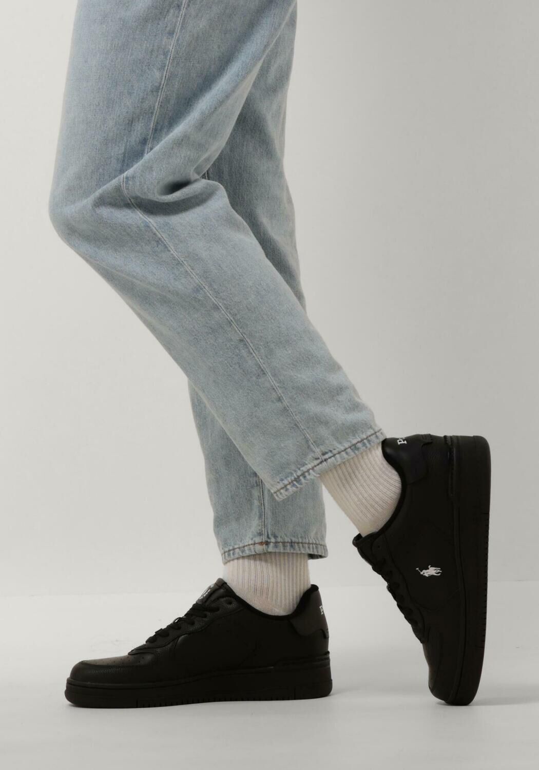 POLO RALPH LAUREN Baskets basses MASTERS COURT LOW TOP en noir - large