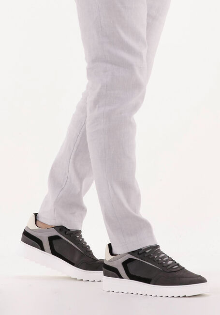 Grijze NUBIKK Sneakers CLIFF CANE - large