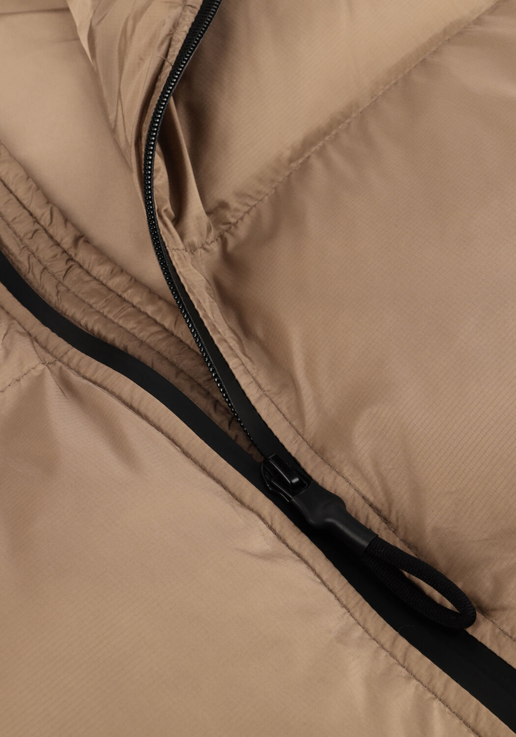 WITHBLACK Veste matelass&eacute; WBLEMMA SHORT DOWN PUFFER JACKET en taupe - large